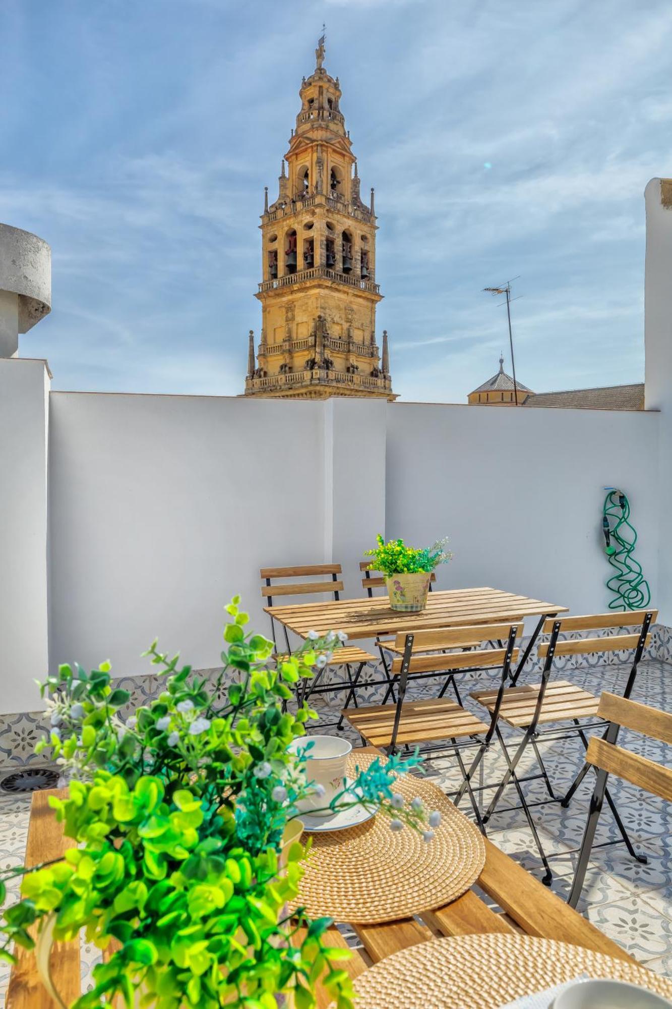 Apartamentos Deanes & Casco Historico Córdoba Buitenkant foto